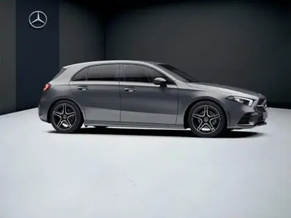 Photo 16 Mercedes Classe A 200 d AMG Line