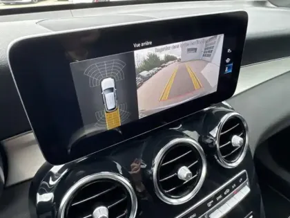 Photo 11 Mercedes Classe GLC GLC 200 d SUV AMG Line