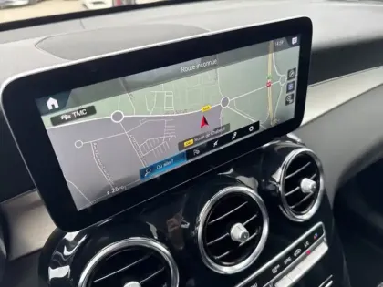 Photo 12 Mercedes Classe GLC GLC 200 d SUV AMG Line