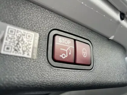 Photo 22 Mercedes Classe E Gén. VI (S214) Ph1 AMG 5