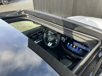 Photo 12 Mercedes Classe E Gén. VI (S214) Ph1 AMG 5