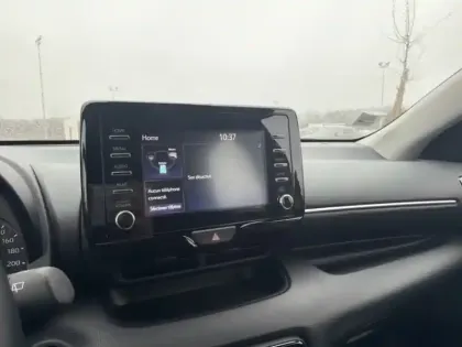 Photo 14 Toyota Yaris Hybride 116h Dynamic