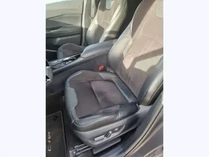 Photo 12 Toyota C-HR Gén. I Ph2 NG Collection 5