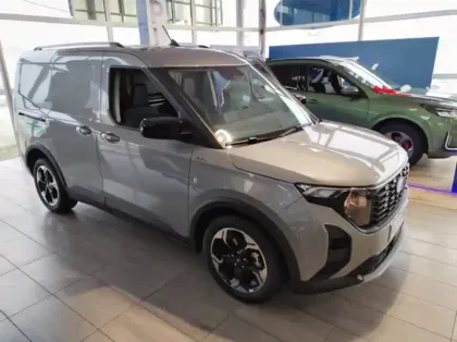 Photo 11 Ford Transit Courier Fourgonnette 1.5 EcoBlue 100ch Active