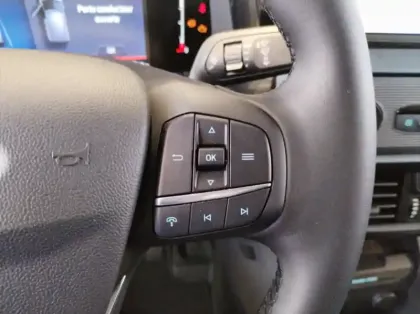 Photo 17 Ford Transit Courier Fourgonnette 1.5 EcoBlue 100ch Active