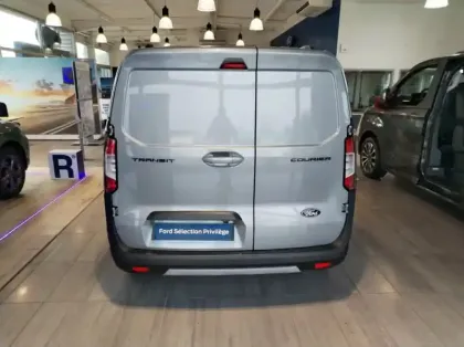 Photo 21 Ford Transit Courier Fourgonnette 1.5 EcoBlue 100ch Active