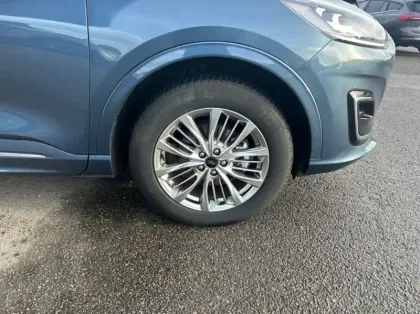 Photo 13 Ford Kuga 2.5 Duratec 225ch PHEV Vignale BVA