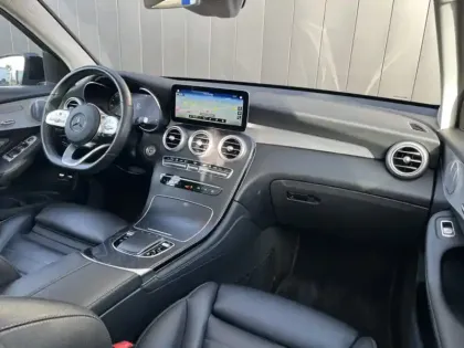 Photo 8 Mercedes Classe GLC SUV 300e 4MATIC AMG Line