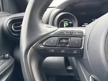 Photo 12 Toyota Yaris Hybride 1.5 HYBRID 116H DESIGN