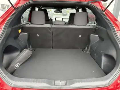 Photo 9 Toyota Yaris Hybride 1.5 HYBRID 116H DESIGN