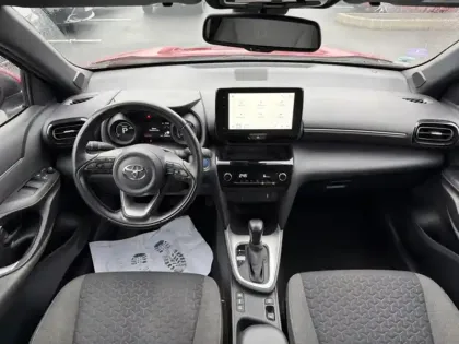 Photo 10 Toyota Yaris Hybride 1.5 HYBRID 116H DESIGN