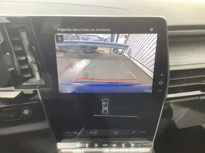 Photo 18 Renault Austral E-Tech full hybrid 200 GSR2 Techno