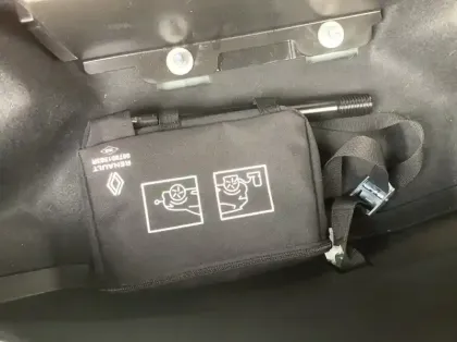 Photo 23 Renault Austral E-Tech full hybrid 200 GSR2 Techno