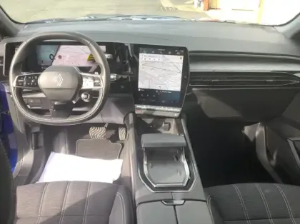 Photo 12 Renault Austral E-Tech full hybrid 200 GSR2 Techno