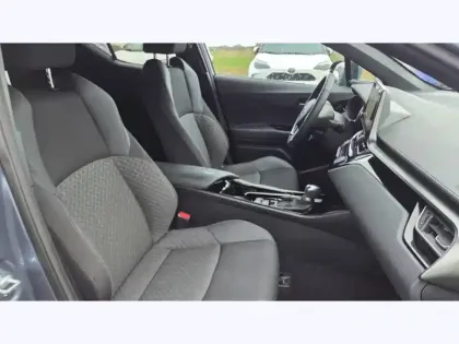 Photo 6 Toyota C-HR 2.0 Hybride 184 Edition