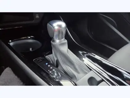 Photo 17 Toyota C-HR 2.0 Hybride 184 Edition