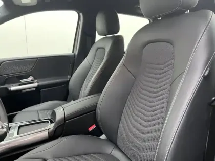 Photo 11 Mercedes Classe B Gén. III (W247) Ph1 Progressive Line Ed 5