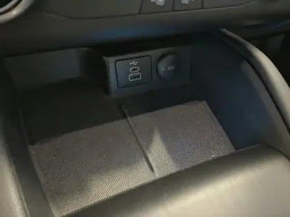 Photo 14 Ford Kuga 2.5 Duratec 190ch FHEV E85 ST-Line BVA