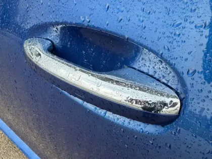 Photo 15 Mercedes Classe C Berline 300 e Hybrid EQ AMG Line