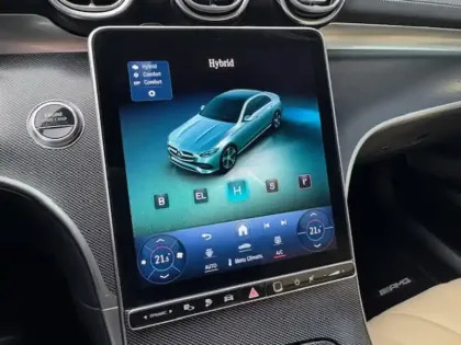 Photo 10 Mercedes Classe C Berline 300 e Hybrid EQ AMG Line