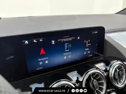 Photo 21 Mercedes GLA 200 d AMG Line