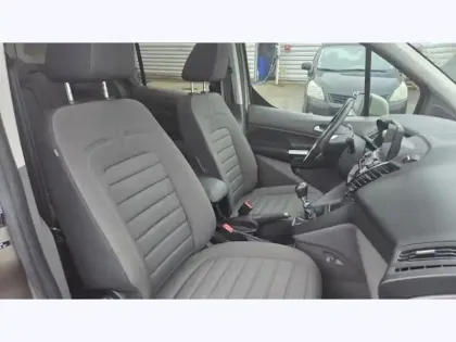 Photo 22 Ford Tourneo Connect Titanium 1.0 101 ch