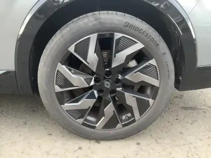 Photo 8 Renault Rafale Nouveau E-Tech full hybrid 200ch esprit Alpine