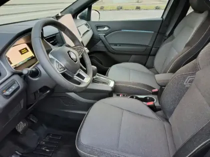 Photo 10 Renault Captur Nouveau E-Tech full hybrid 145 ch Techno