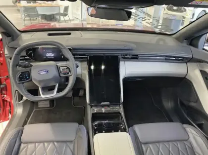 Photo 27 Ford Explorer Gén. IV Ph1 Select 5