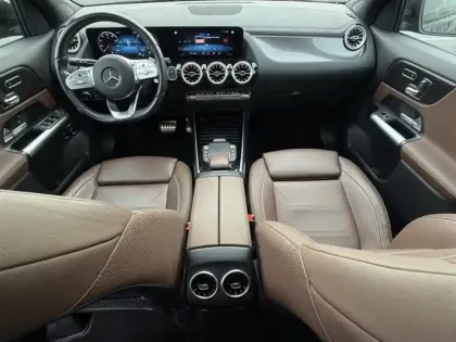Photo 10 Mercedes GLA 250 e AMG Line