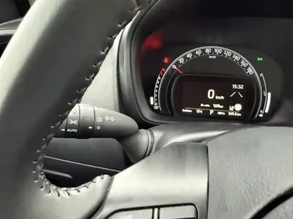 Photo 18 Toyota Aygo 1.0 VVT-i 72 Dynamic Zen S-CVT