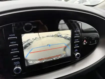 Photo 8 Toyota Aygo 1.0 VVT-i 72 Dynamic Zen S-CVT