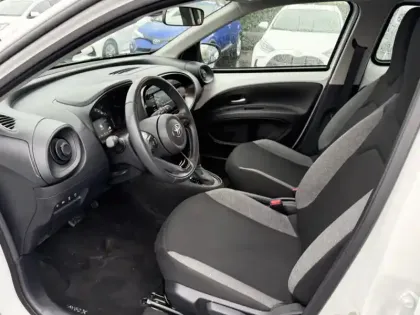 Photo 20 Toyota Aygo 1.0 VVT-i 72 Dynamic Zen S-CVT