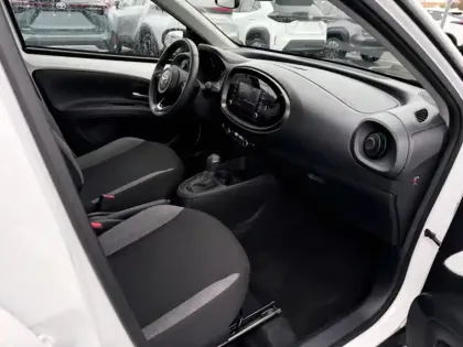 Photo 15 Toyota Aygo 1.0 VVT-i 72 Dynamic Zen S-CVT