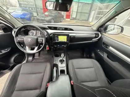 Photo 10 Toyota Hilux XC 2.8 D-4D X-TRA Légende 4WD AUTO