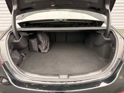 Photo 6 Mercedes Classe C Berline 300 e Hybrid EQ AMG Line