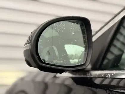 Photo 12 Mercedes Classe C Berline 300 e Hybrid EQ AMG Line