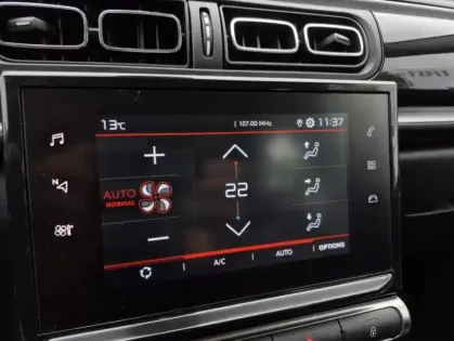 Photo 27 Citroën C3 Gén. III Ph2 Shine 5