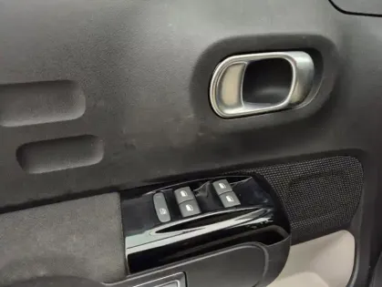 Photo 24 Citroën C3 Gén. III Ph2 Shine 5