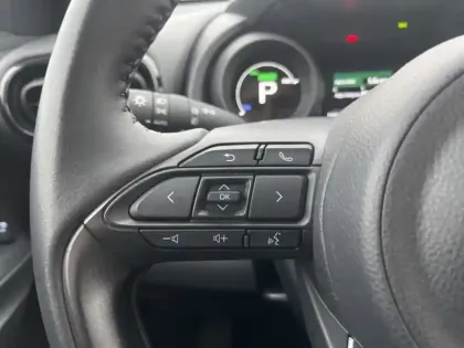 Photo 13 Toyota Yaris Hybride 116h Design AWD-I