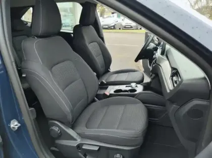 Photo 23 Ford Kuga 2.5 Duratec 190ch FHEV E85 Titanium BVA