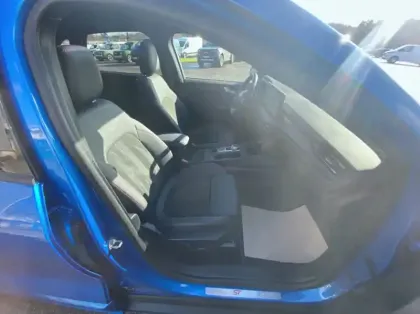 Photo 23 Ford Kuga 2.5 Duratec 180ch Hybrid FlexiFuel ST-Line X Powershift