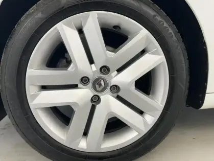 Photo 19 Renault Clio 1.0 TCe 100ch Business