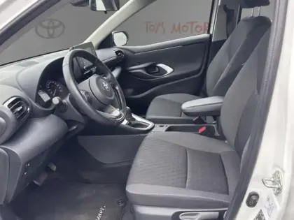 Photo 11 Toyota Yaris Hybride 116h Dynamic 1.5 116 ch