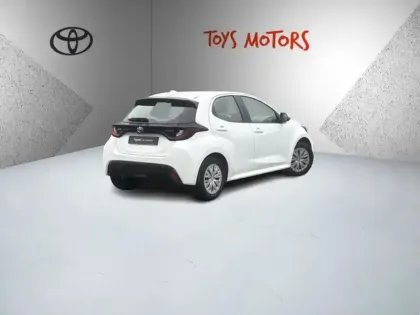 Photo 6 Toyota Yaris Hybride 116h Dynamic 1.5 116 ch