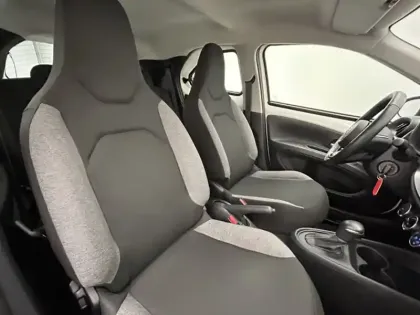 Photo 19 Toyota Aygo 1.0 S-CVT 72 Dynamic