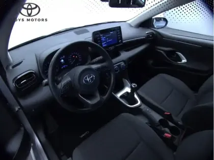 Photo 12 Toyota Yaris 120 VVT-i Dynamic