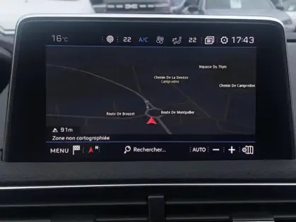 Photo 13 Peugeot 3008 II BlueHDi 130 S&S EAT8 Style