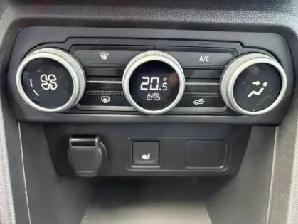 Photo 22 Dacia Sandero Stepway III Extreme ECO-G 100 -24