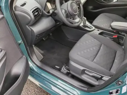 Photo 14 Toyota Yaris Hybride 116h Dynamic MY25